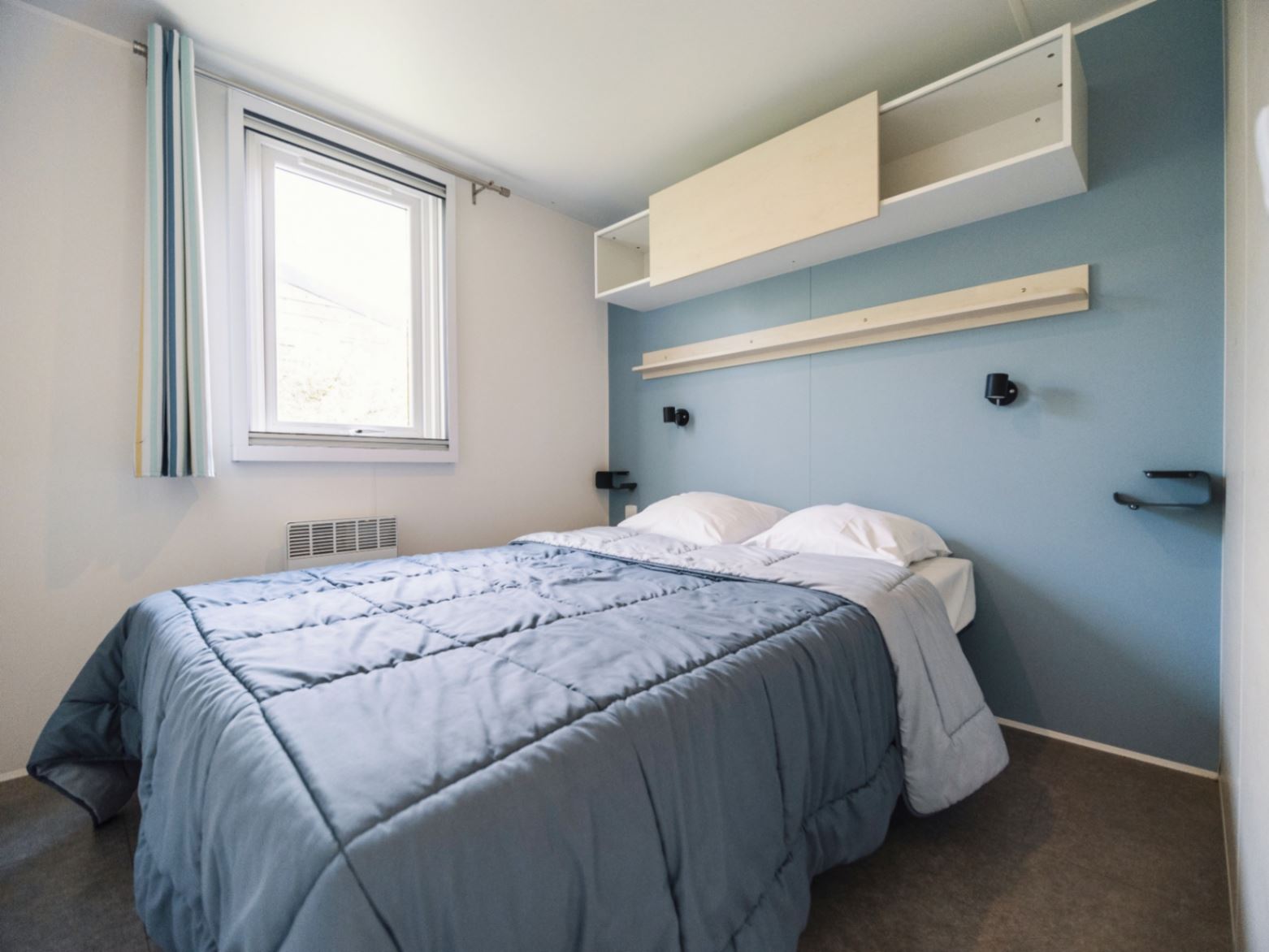 Mobile-home Or mitoyen 1 chambre 2 personnes